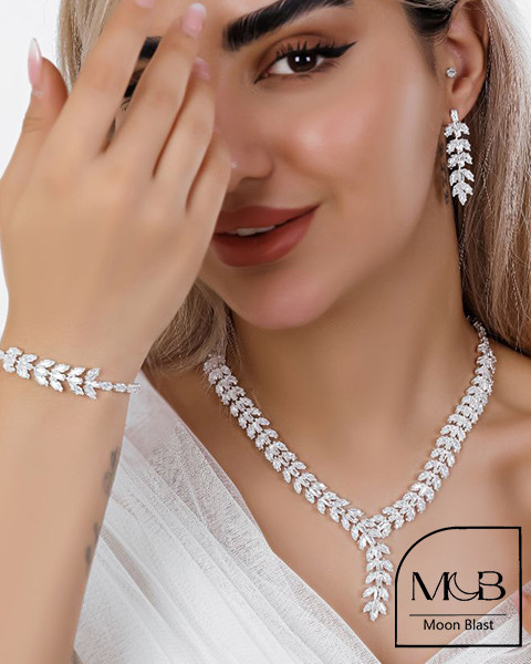 Jewelry Set Model S1012 – Silver – Moonblast